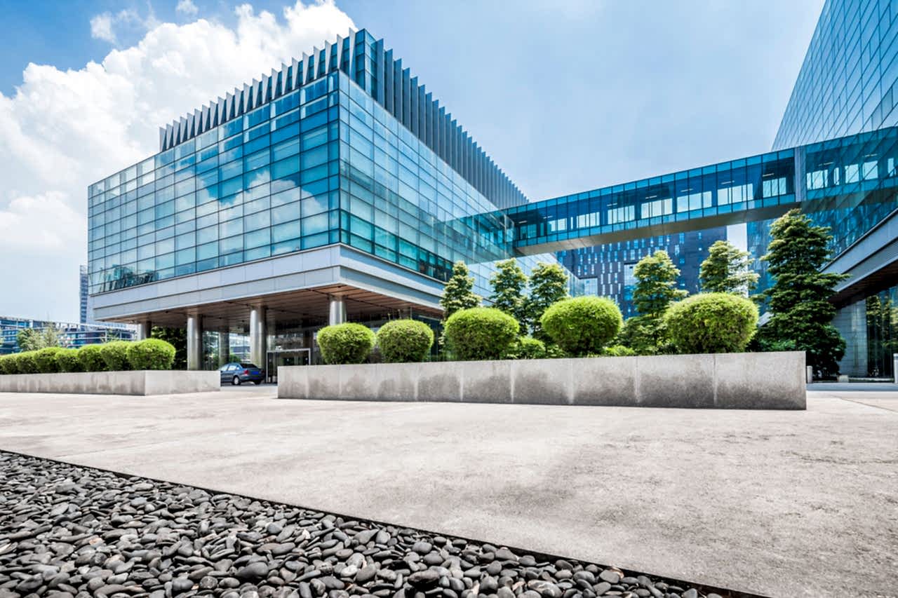 Exterior-Architecture-Commercial-Landscape-Design-Specialists